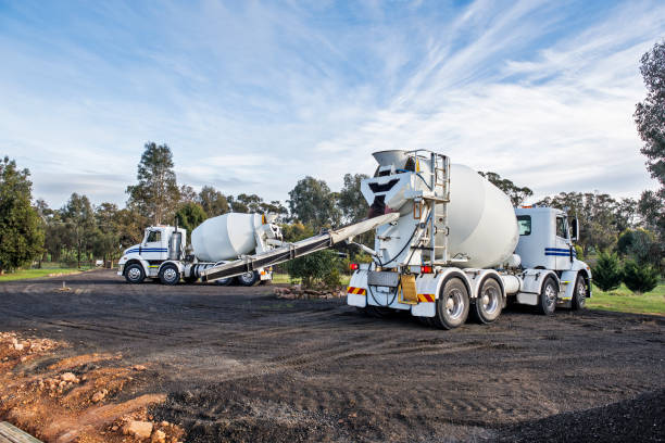 Best Concrete Walkway Installation  in Park Hills, KY